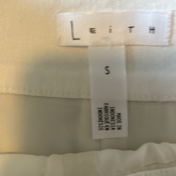 Leith white skort like new from Nordstrom - Picture 3 of 3